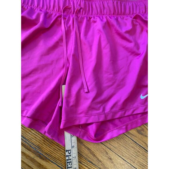 Nike Dri Fit Shorts Pink Pull On Women’s Medium 5” Pockets - Picture 6 of 7
